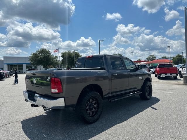 2016 RAM 1500 — detail view