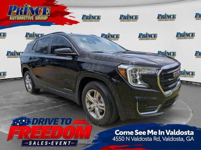 2022 GMC Terrain SLE in Ebony Twilight Metallic — front three-quarter view